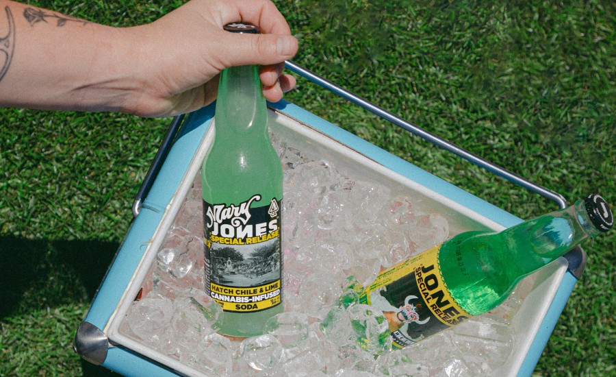 Mary Jonees Hatch Chile and Lime soda